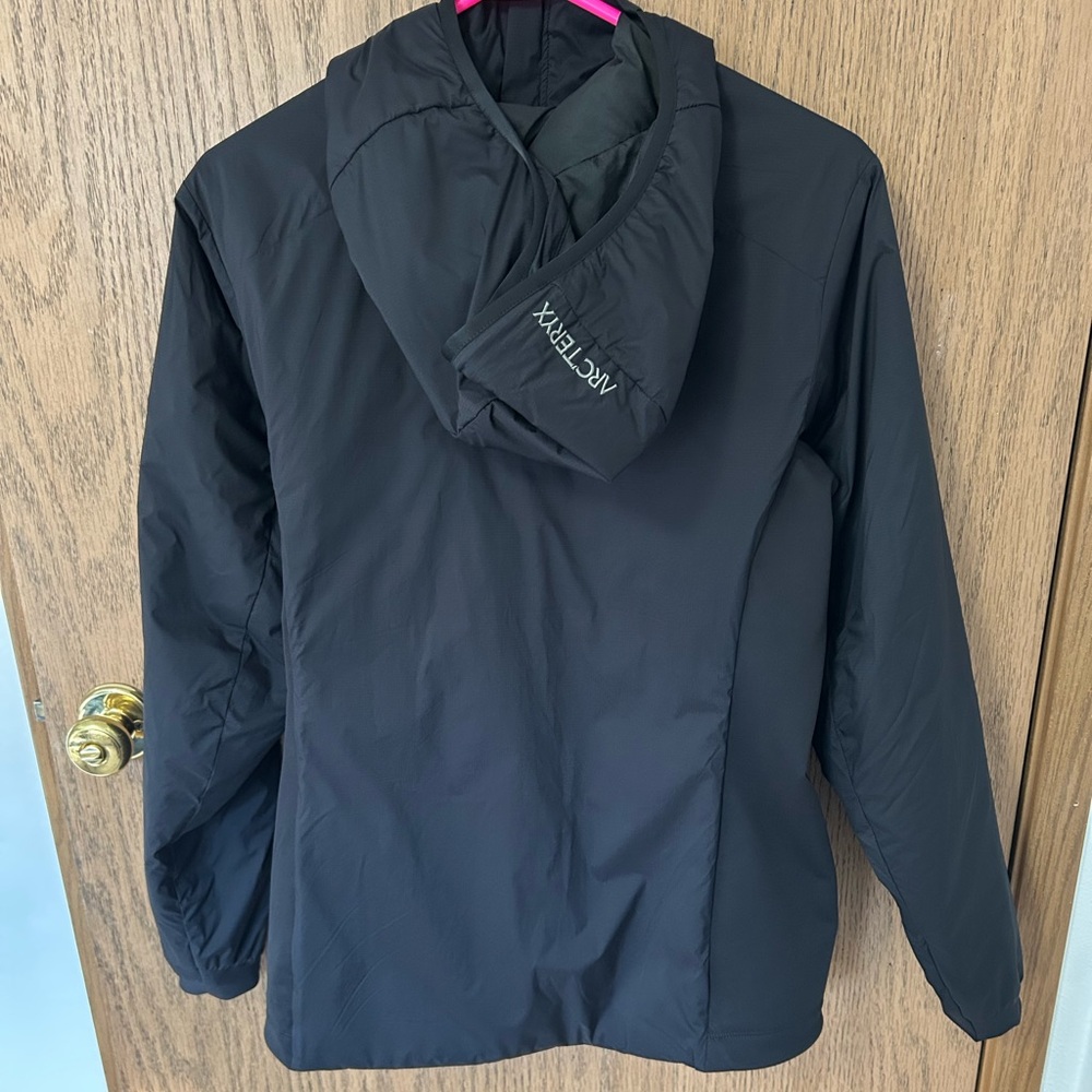 Arc'teryx Atom Insulated Hoody - Women’s Black Size Small - Picture 3 of 5
